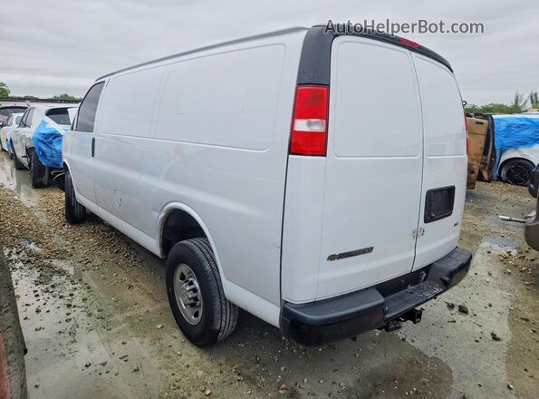 1GCWGAFP7R1205564 2024 CHEVROLET EXPRESS White Rear left