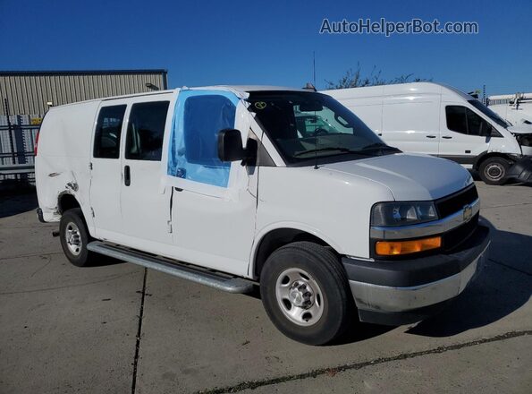 1GCWGAFP8P1127759 2023 CHEVROLET EXPRESS Белый Передняя правая четверть