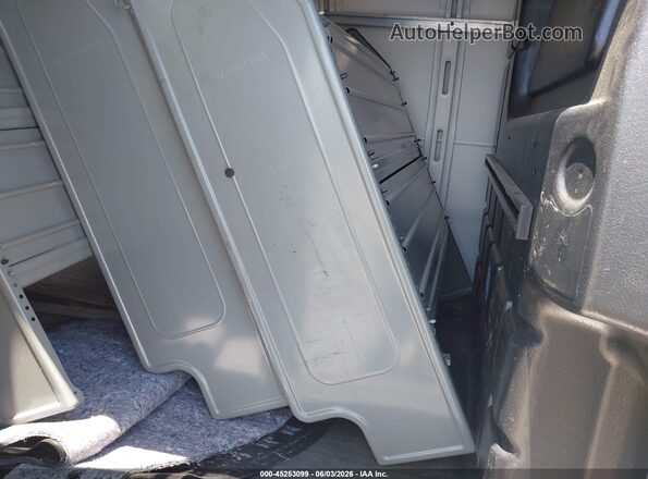 1GCWGAFP8R1252067 2024 CHEVROLET EXPRESS White Vista de la etiqueta del VIN