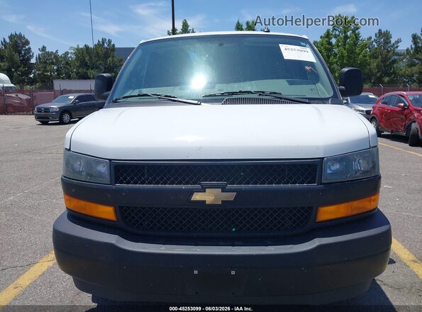 1GCWGAFP8R1252067 2024 CHEVROLET EXPRESS White Vista del cuadro de instrumentos
