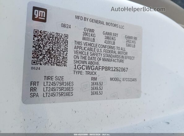 1GCWGAFP8R1252067 2024 CHEVROLET EXPRESS White Vista del compartimento del motor