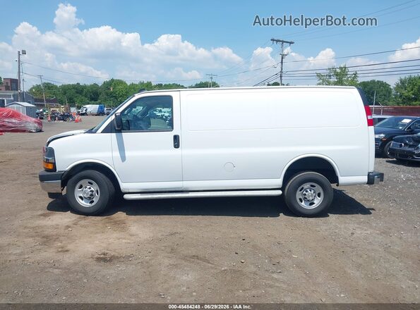1GCWGAFP9R1159218 2024 CHEVROLET EXPRESS White 360 interior view
