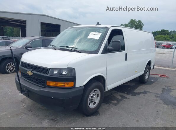 1GCZGGF72M1157397 2021 CHEVROLET EXPRESS White Առջևի ձախ երեք քառորդ տեսարան