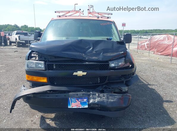 1GCZGGF76N1212631 2022 CHEVROLET EXPRESS Black Widok zestawu wskaźników