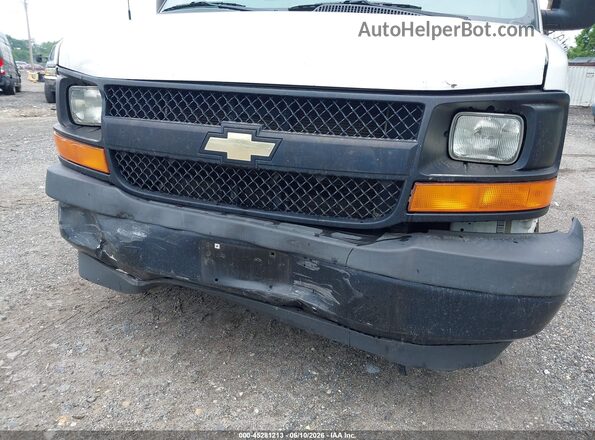 1GCZGGFG0H1339122 2017 CHEVROLET EXPRESS White წინა ხედი