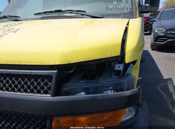 1GCZGGFP4N1165437 2022 CHEVROLET EXPRESS Yellow 