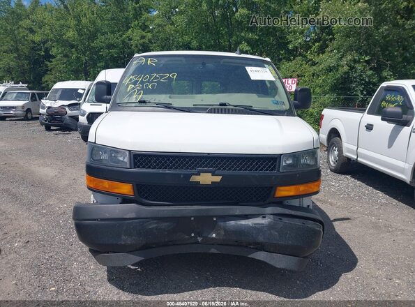1GCZGGFP4P1255058 2023 CHEVROLET EXPRESS White Դիմացի տեսք