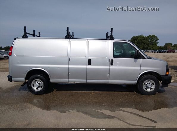 1GCZGHFG1J1334085 2018 CHEVROLET EXPRESS Silver 