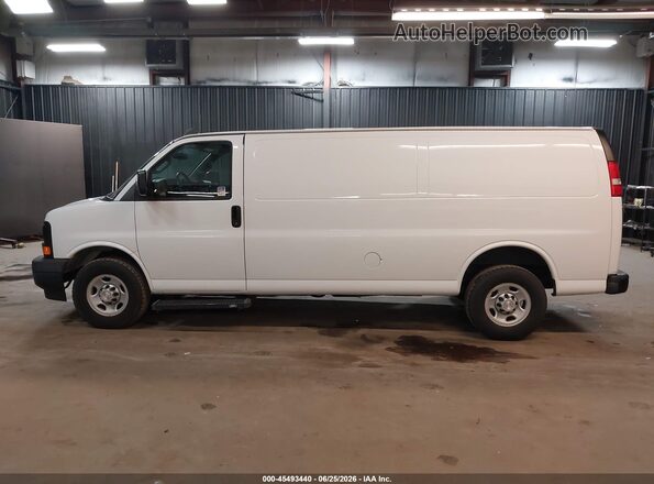 1GCZGHFGXH1247490 2017 CHEVROLET EXPRESS White 