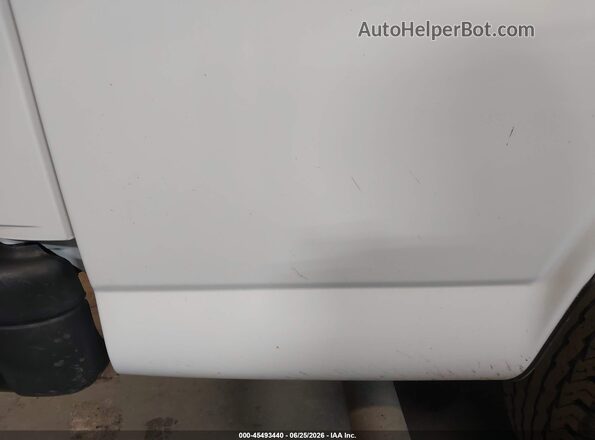 1GCZGHFGXH1247490 2017 CHEVROLET EXPRESS White Սարքավորումների վահանակի տեսք