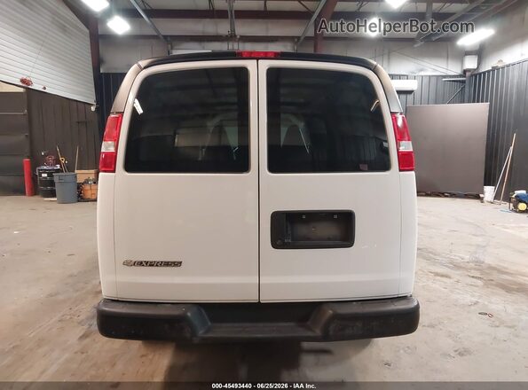 1GCZGHFGXH1247490 2017 CHEVROLET EXPRESS White 