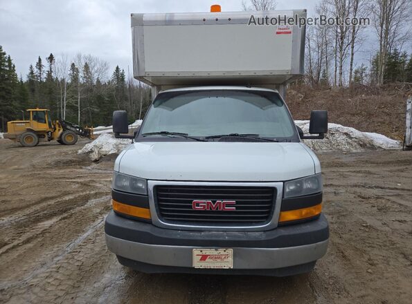 1GD07RFG7K1345894 2019 GMC SAVANA White სალონის 360-გრადუსიანი ხედი