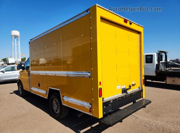 1GD07RFP7P1116266 2023 GMC SAVANA Yellow 