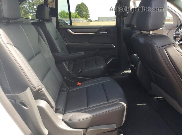 1GKENKKS7TJ104263 2026 GMC ACADIA Белый Вид задней части салона