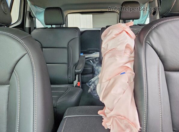 1GKKNMLS7PZ260565 2023 GMC ACADIA White Widok tylnych siedzeń