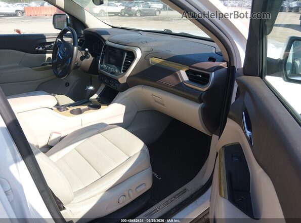 1GKKNXLS2JZ156770 2018 GMC ACADIA White Front interior view