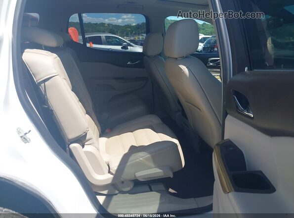 1GKKNXLS8JZ136359 2018 GMC ACADIA White Widok naklejki z numerem VIN