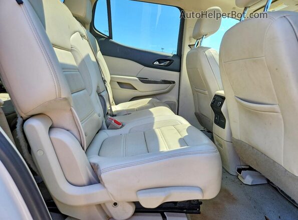 1GKKNXLS9LZ221357 2020 GMC ACADIA White Вид задньої частини салону