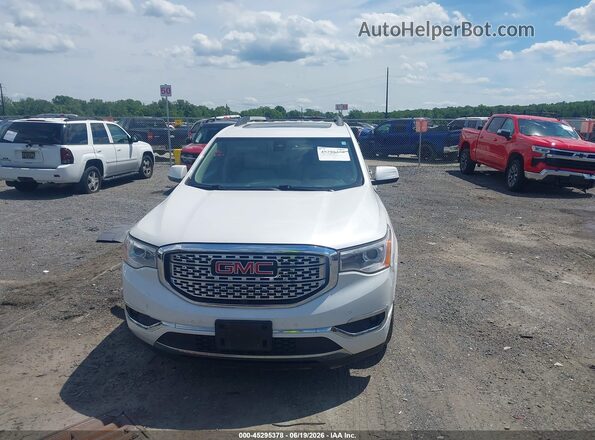 1GKKNXLSXHZ310555 2017 GMC ACADIA White Вид щитка приладів