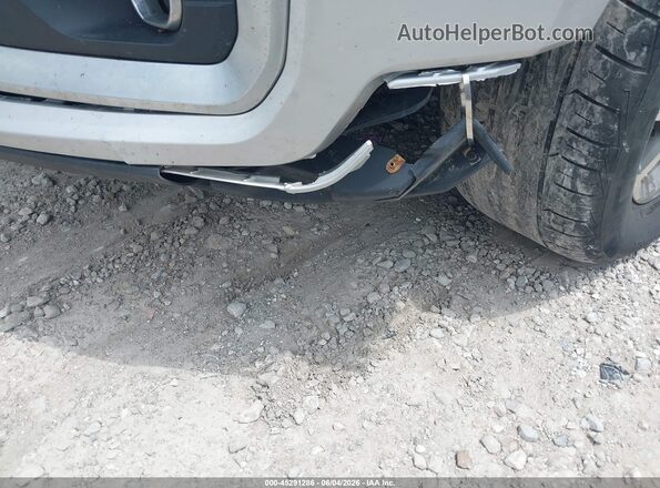 1GKKVRKD4GJ197066 2016 GMC ACADIA Silver Widok z przodu