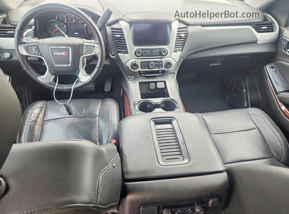 1GKS1BKC2HR187276 2017 GMC YUKON Зеленый Вид панели приборов