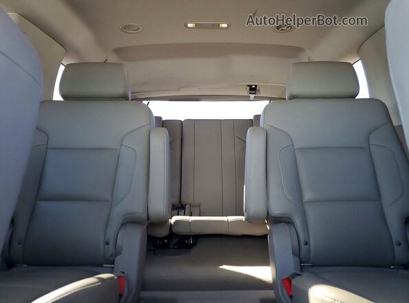 1GKS1BKC3LR160435 2020 GMC YUKON White Rear seats view