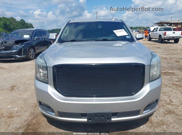 1GKS1GKC7JR283889 2018 GMC YUKON Gray Rear interior view