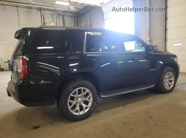1GKS2BKC8HR140296 2017 GMC YUKON Black Trasero derecho