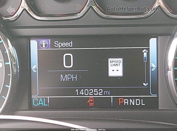 1GKS2BKC8HR220925 2017 GMC YUKON Silver 