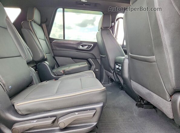 1GKS2BKD4RR399300 2024 GMC YUKON Black Widok wnętrza z tyłu