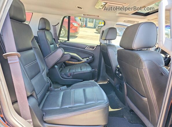 1GKS2CKJ2HR371876 2017 GMC YUKON Black უკანა სალონის ხედი