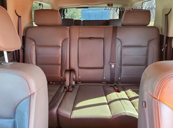 1GKS2CKJ9HR296335 2017 GMC YUKON Charcoal უკანა სავარძლების ხედი