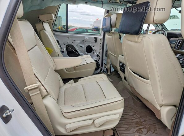 1GKS2DKL8RR110342 2024 GMC YUKON White უკანა სავარძლების ხედი