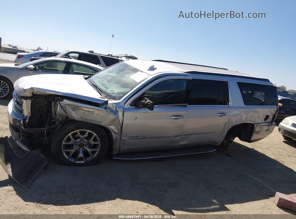 1GKS2GKC2HR296508 2017 GMC YUKON Silver Widok wnętrza 360 stopni