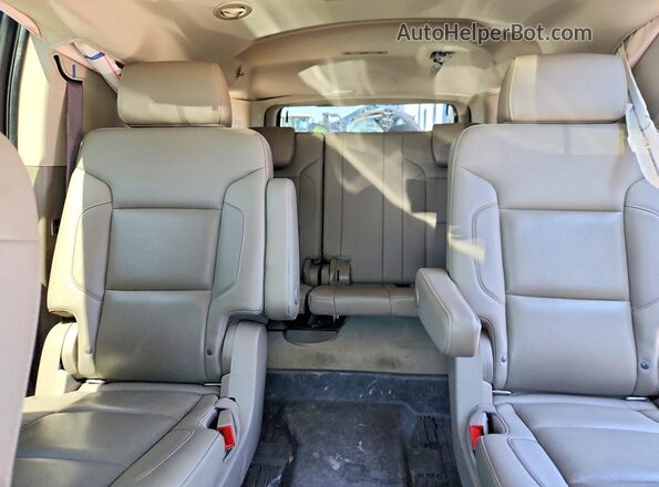 1GKS2GKC4JR140119 2018 GMC YUKON Черный Вид задних сидений