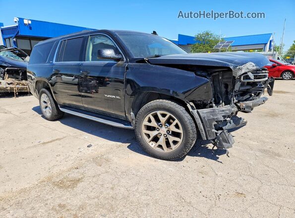 1GKS2GKC4JR140119 2018 GMC YUKON Черный Передняя правая четверть