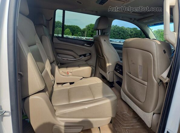 1GKS2GKC6GR250453 2016 GMC YUKON White Հետևի նստատեղերի տեսք