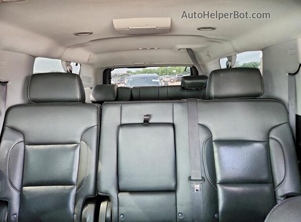 1GKS2GKC7LR270964 2020 GMC YUKON Black Rear seats view