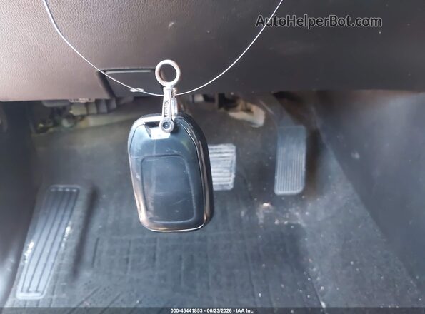 1GKS2GKC9JR239423 2018 GMC YUKON Silver Dashboard view
