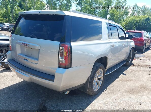 1GKS2GKC9JR239423 2018 GMC YUKON Silver Rear right