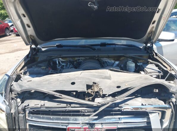 1GKS2GKC9JR239423 2018 GMC YUKON Silver Rear view