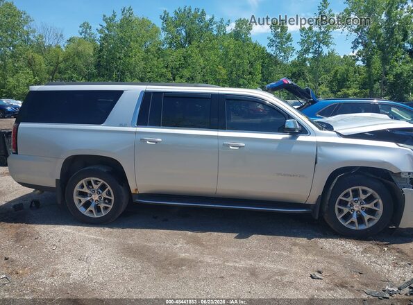 1GKS2GKC9JR239423 2018 GMC YUKON Silver Rear interior view