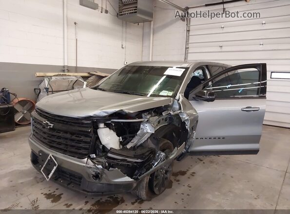 1GNEREKS5RJ217159 2024 CHEVROLET TRAVERSE Silver Front view