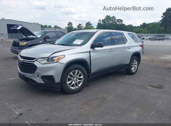 1GNERFKW0JJ183676 2018 CHEVROLET TRAVERSE Серебряный Передняя левая четверть