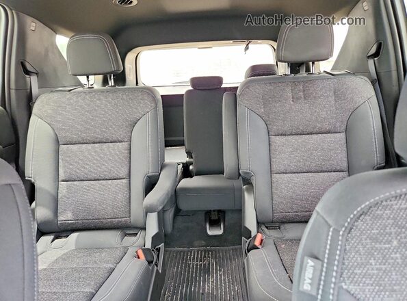 1GNERGKSXTJ109932 2026 CHEVROLET TRAVERSE Black Rear seats view