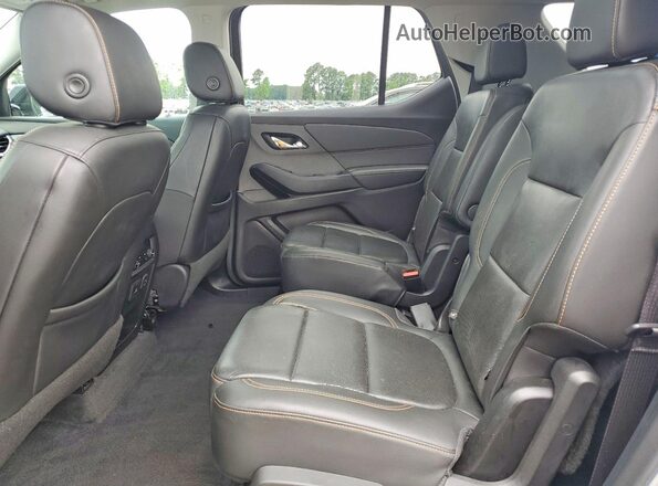 1GNERKKW5LJ190859 2020 CHEVROLET TRAVERSE Silver Rear interior view