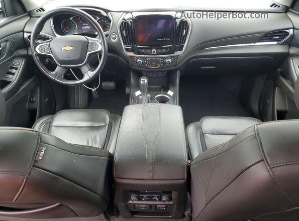 1GNERKKW5LJ190859 2020 CHEVROLET TRAVERSE Silver Dashboard view