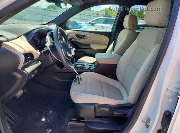 1GNETTKW8RJ139680 2024 CHEVROLET TRAVERSE White Front interior view