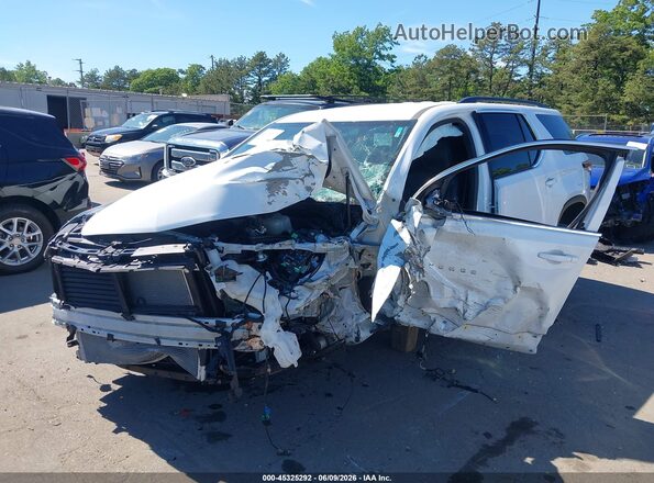 1GNETWKW5RJ129691 2024 CHEVROLET TRAVERSE White Widok z przodu
