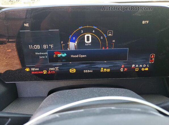 1GNEVGKS0TJ333867 2026 CHEVROLET TRAVERSE Gray Vista del cuadro de instrumentos
